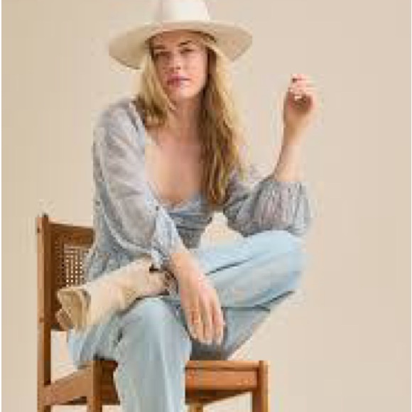 Altar'd State Charla Cropped Blouse NWOT Size M❤️ - Picture 4 of 7